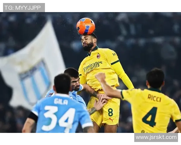 2008年AC米兰对阵拉齐奥经典对决回顾与精彩瞬间分析 2008年AC米兰对阵拉齐奥经典对决回顾与精彩瞬间分析