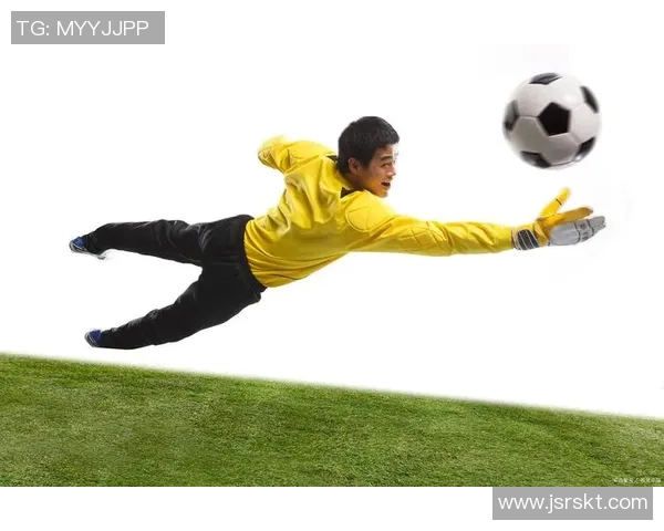 足球明星如何通过科学训练提升年轻球员的技能与比赛意识 足球明星如何通过科学训练提升年轻球员的技能与比赛意识