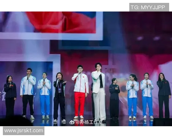 孙杨携手篮球全明星展现运动魅力引领青春热潮