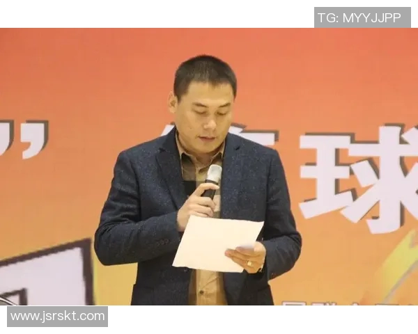 共青团篮球明星球员的成长之路与辉煌成就探讨 共青团篮球明星球员的成长之路与辉煌成就探讨